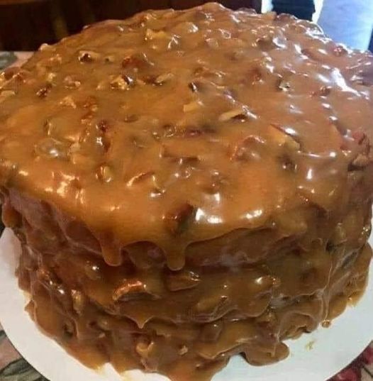 Pecan Praline Cake Recipe