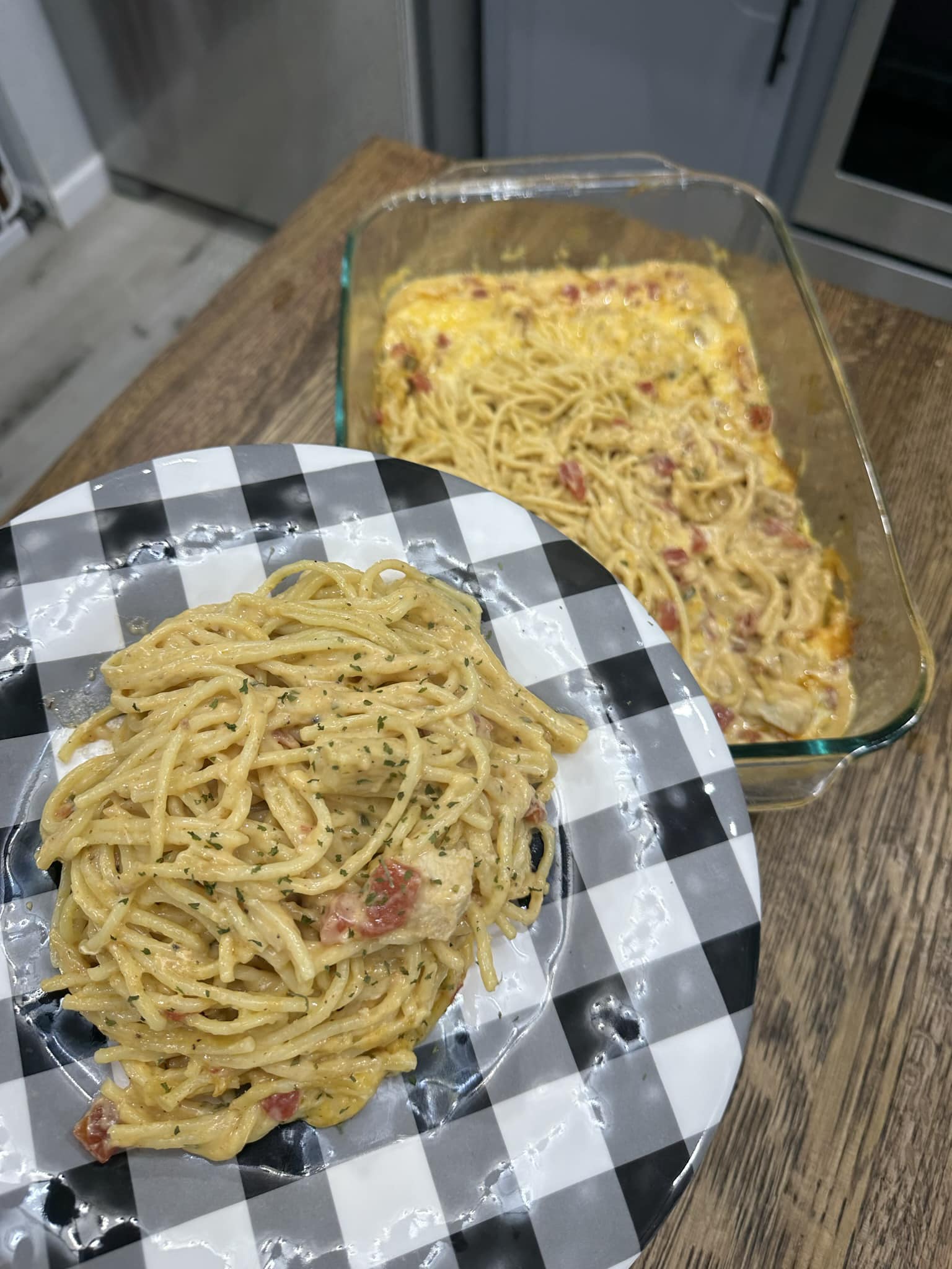 Cheesy Chicken Spaghetti Bake