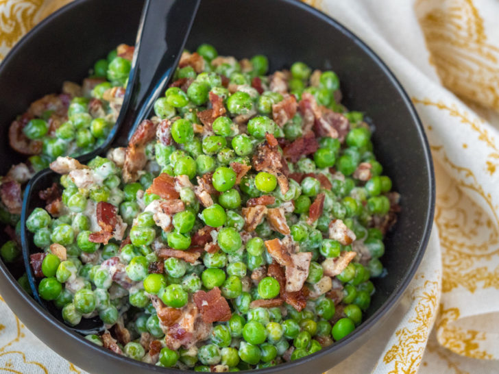 Creamy Bacon Pea Pecan Salad