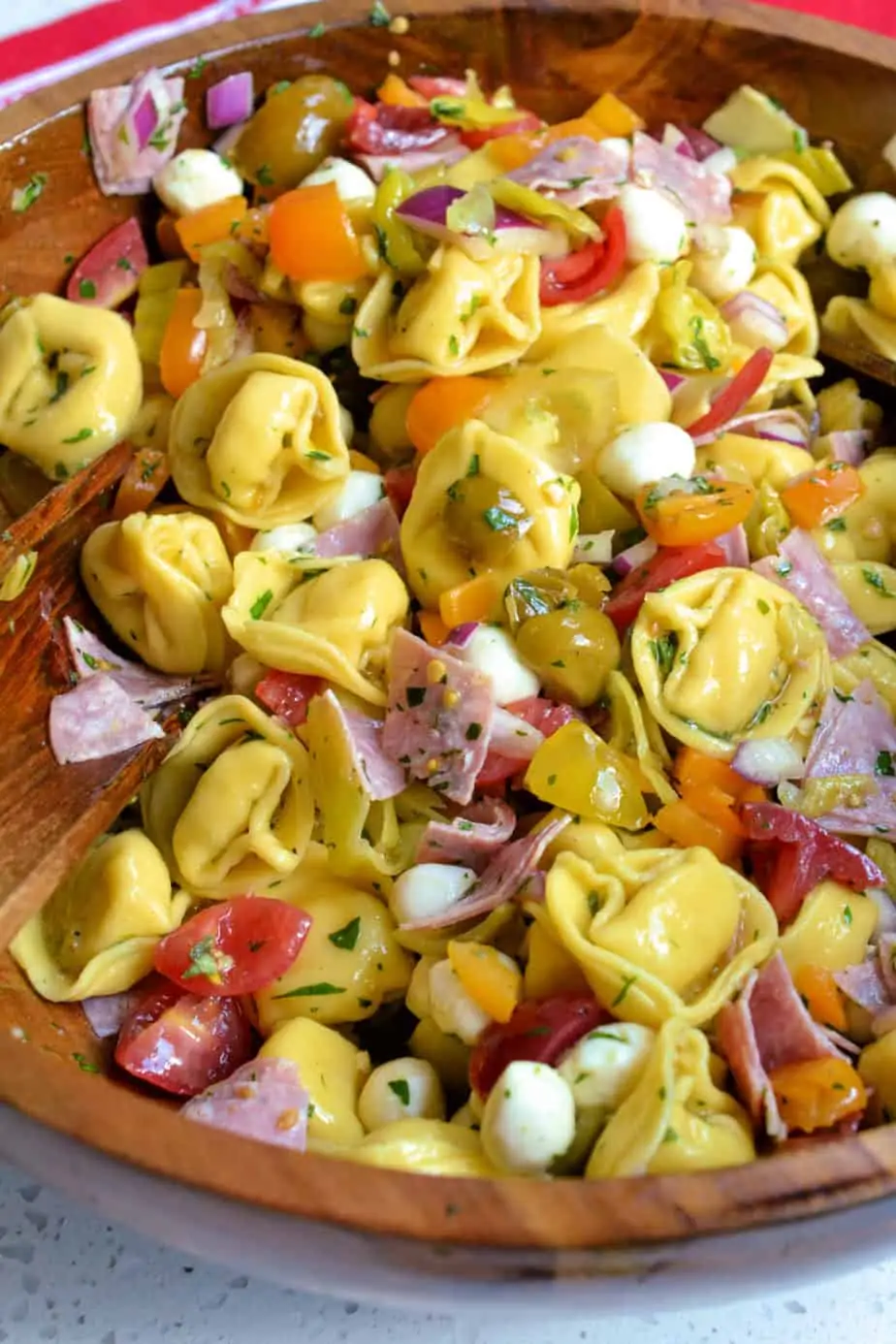 ITALIAN TORTELLINI PASTA SALAD