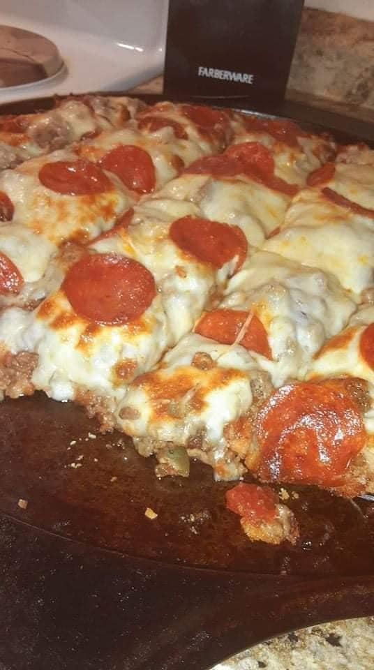 Keto Cauliflower Crust Pizza Recipe